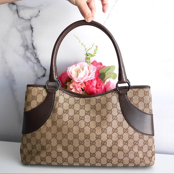 💖GUCCI GG Canvas Shoulder Bag